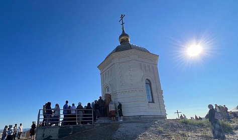 У Андреевских шишек освятили новую часовню